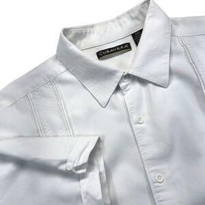 Cubavera Guayabera Shirt Men 2XL Short Sleeve Embroidered Pintuck White